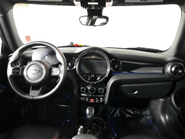 used 2022 MINI Hardtop car, priced at $24,499