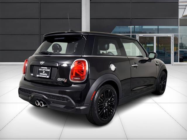 used 2022 MINI Hardtop car, priced at $24,499