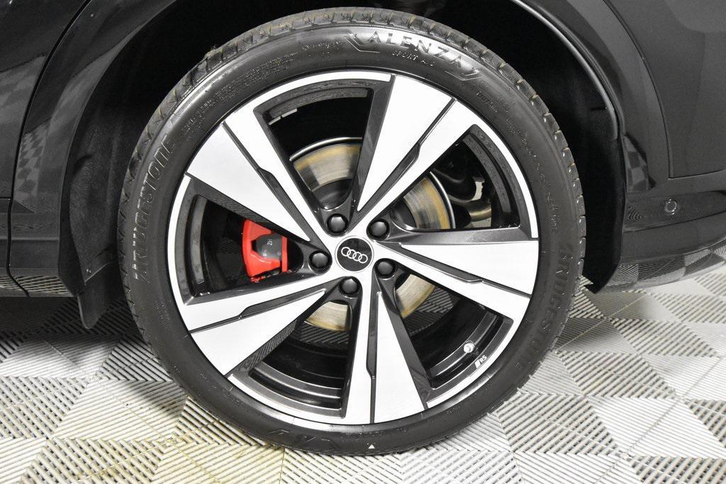 new 2025 Audi SQ5 car, priced at $74,215
