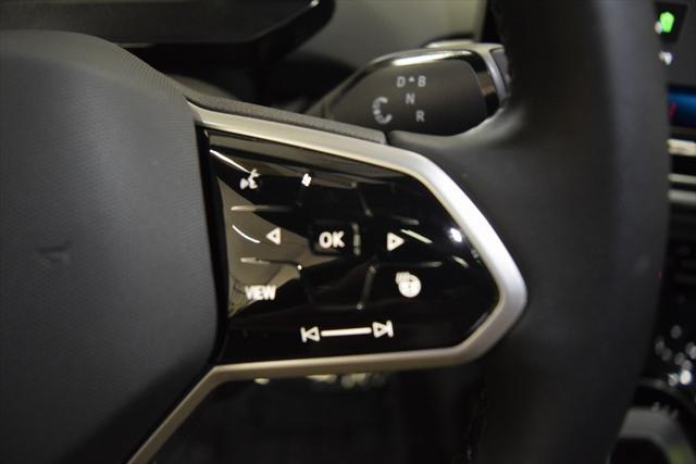 new 2025 Volkswagen ID.4 car, priced at $59,831