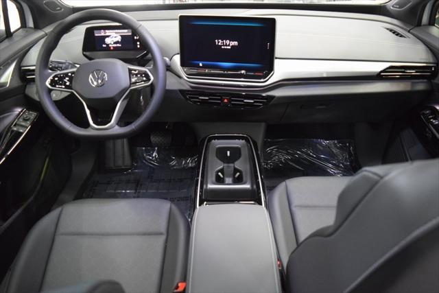new 2025 Volkswagen ID.4 car, priced at $59,831