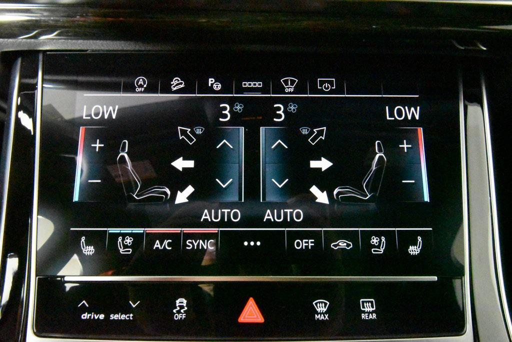 new 2025 Audi Q7 car, priced at $84,260