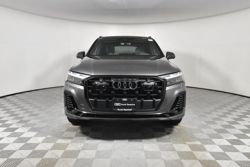 new 2025 Audi Q7 car, priced at $84,260