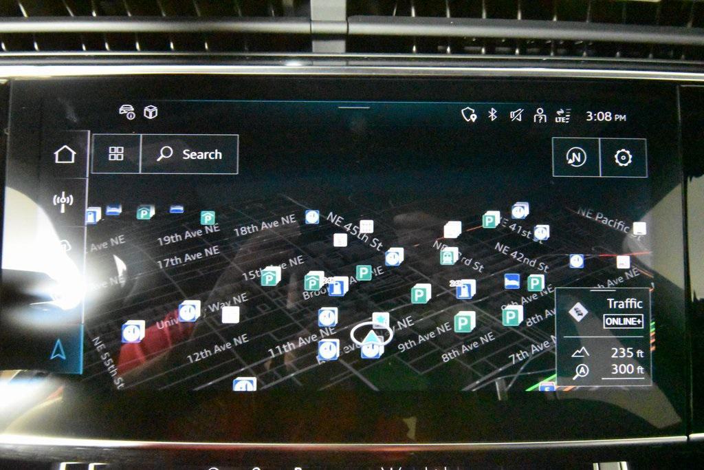 new 2025 Audi Q7 car, priced at $84,260
