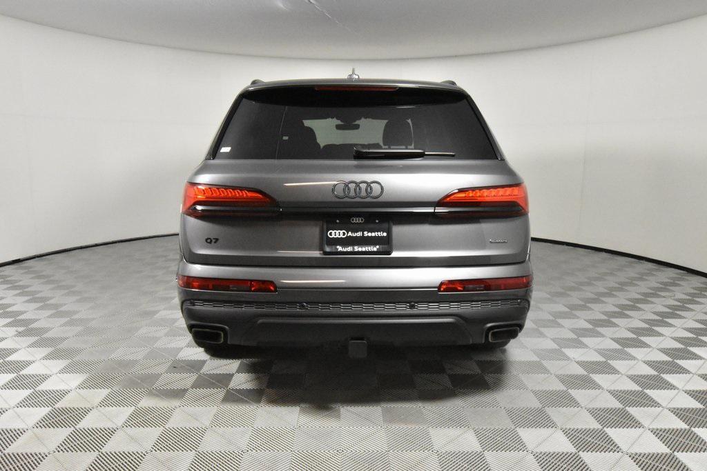 new 2025 Audi Q7 car, priced at $84,260
