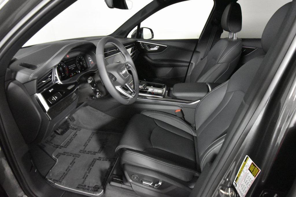new 2025 Audi Q7 car, priced at $84,260