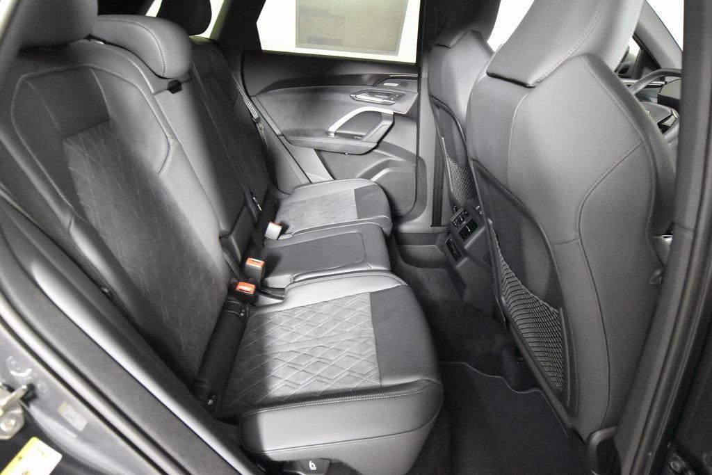 new 2025 Audi SQ5 car, priced at $72,165