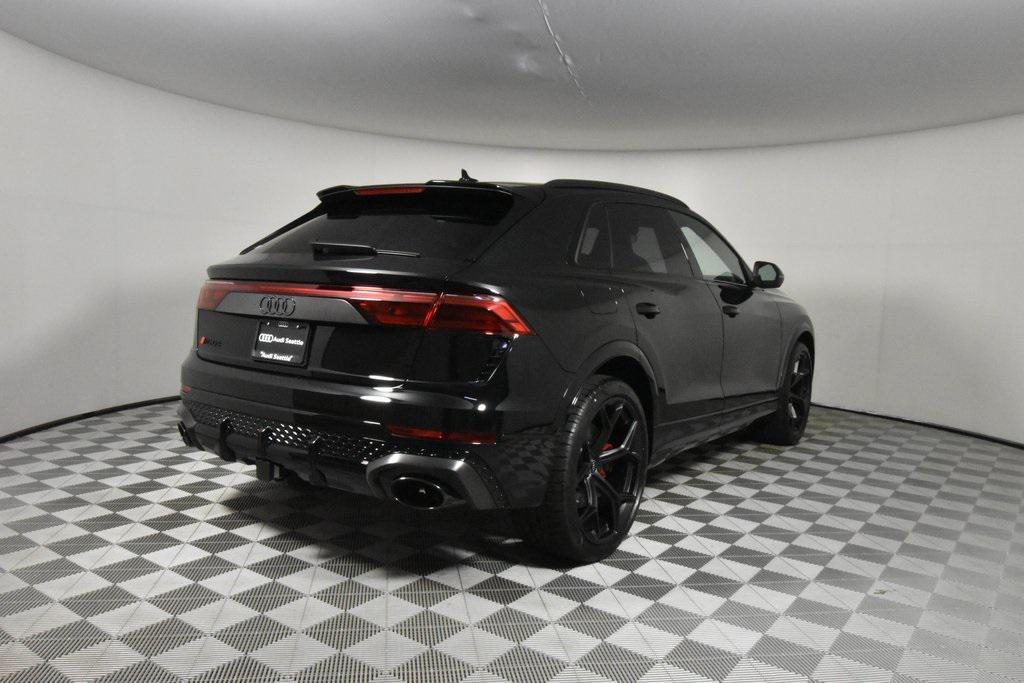 new 2025 Audi RS Q8 car, priced at $159,300