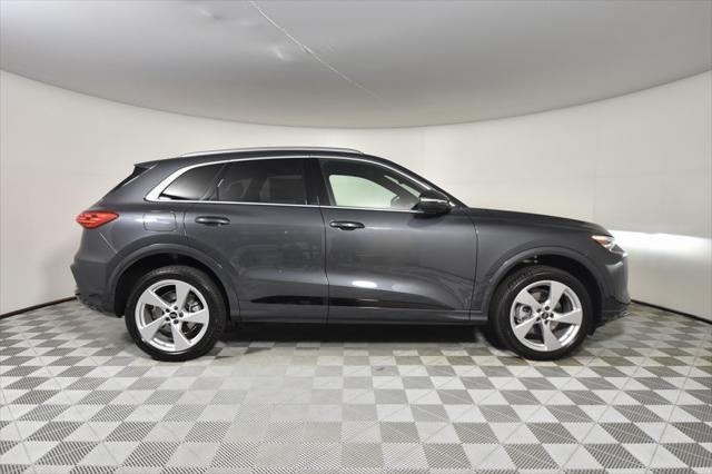 new 2025 Audi Q5 car, priced at $61,300