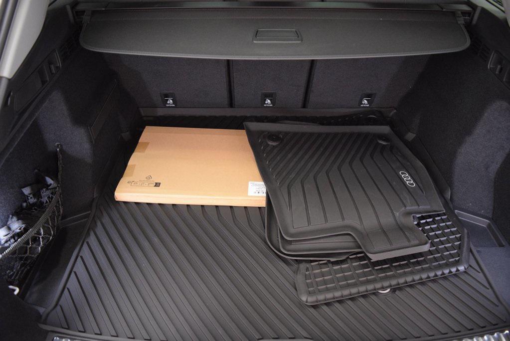 new 2025 Audi Q5 car, priced at $61,390