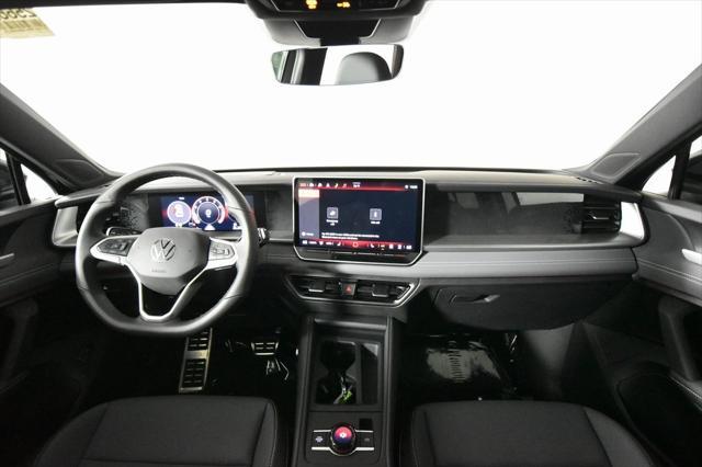 new 2025 Volkswagen Tiguan car, priced at $38,786