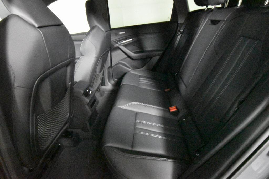 new 2025 Audi Q6 e-tron car, priced at $74,815