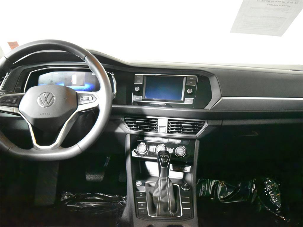 used 2024 Volkswagen Jetta car, priced at $27,558