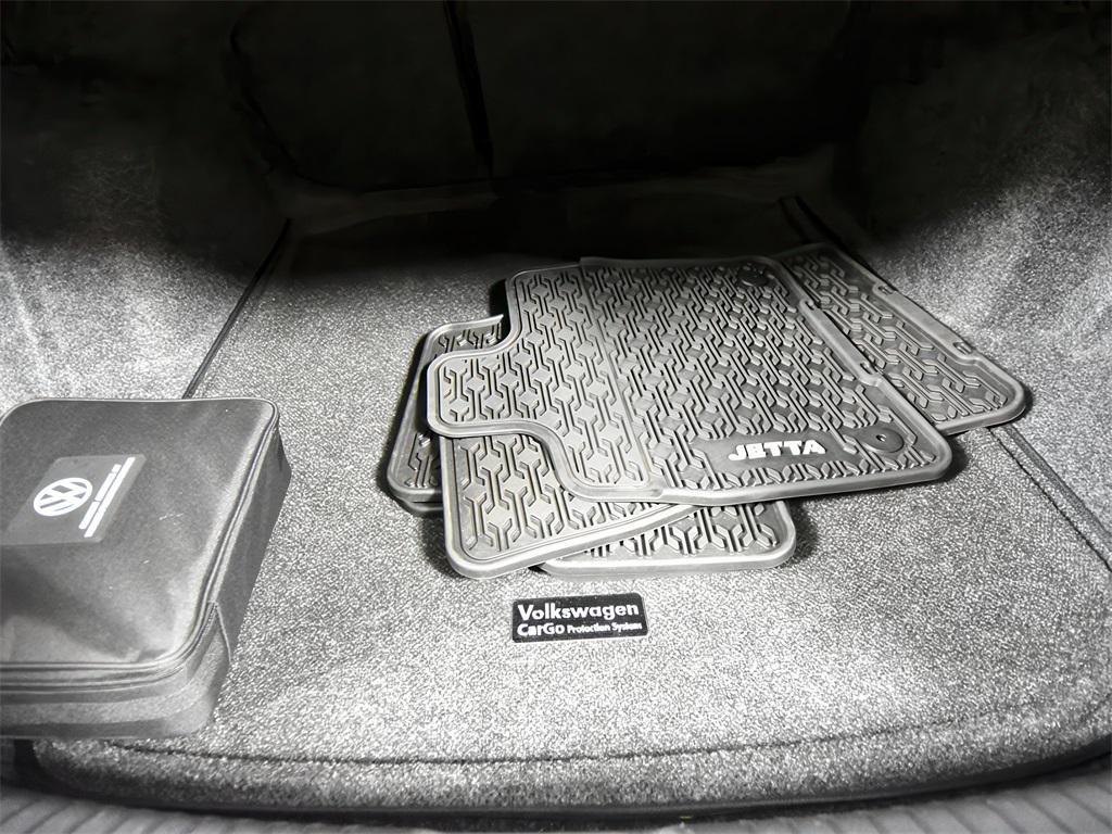 used 2024 Volkswagen Jetta car, priced at $27,558
