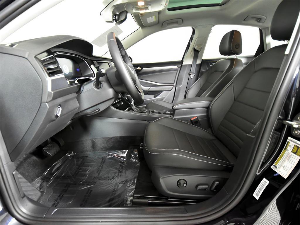 used 2024 Volkswagen Jetta car, priced at $27,558