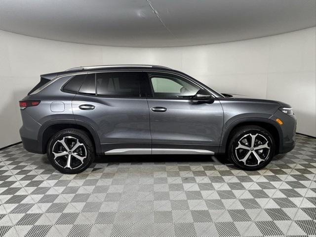 new 2025 Volkswagen Tiguan car, priced at $36,377