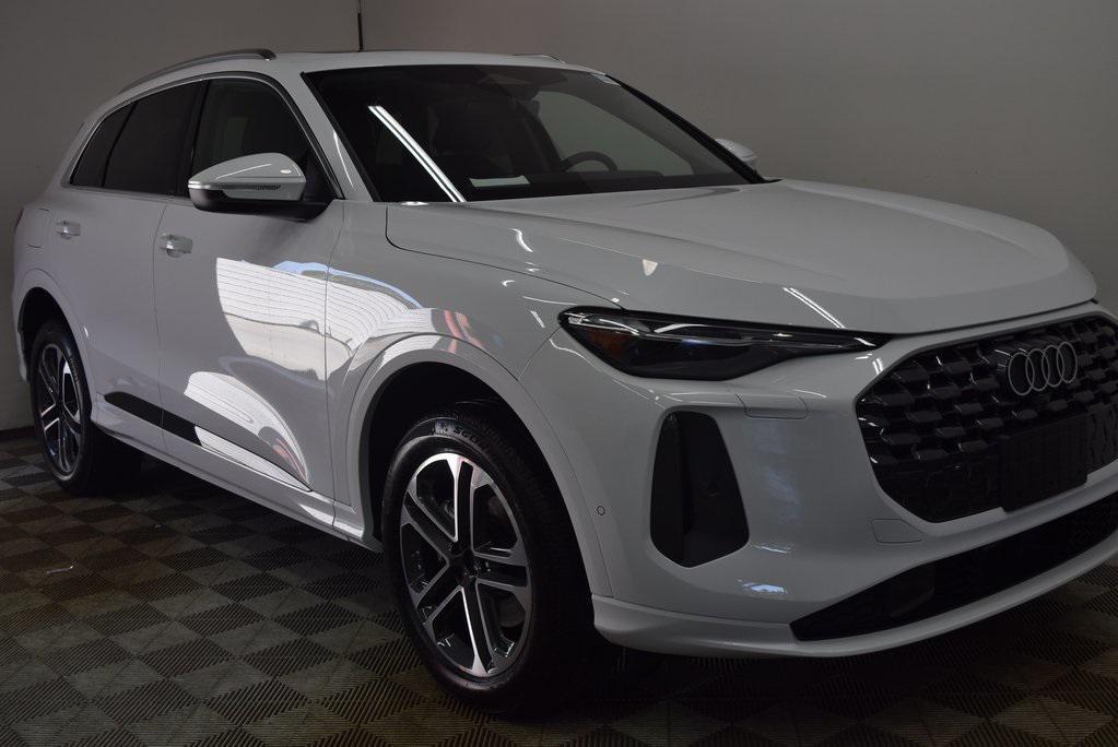 new 2025 Audi Q5 car, priced at $58,515