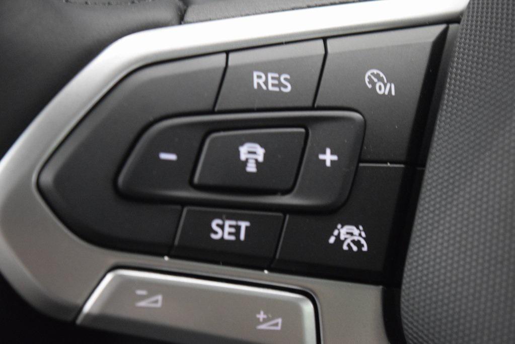 new 2025 Volkswagen Jetta car, priced at $28,219