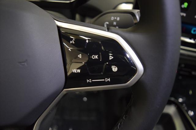 new 2025 Volkswagen ID.4 car, priced at $60,236