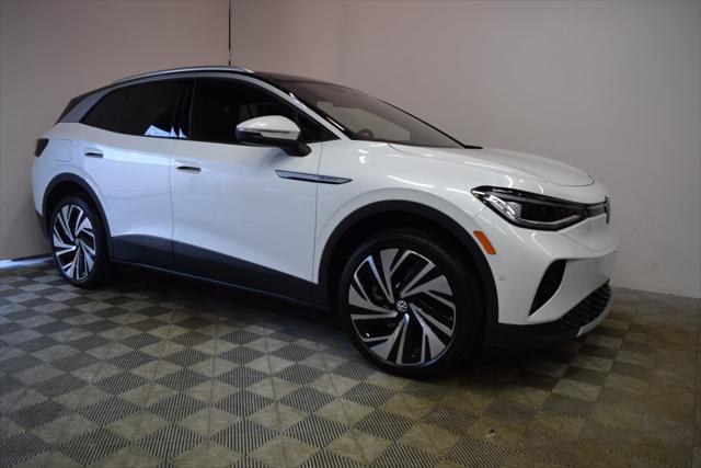 new 2025 Volkswagen ID.4 car, priced at $60,236
