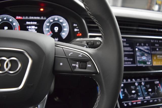 new 2025 Audi Q7 car, priced at $84,260