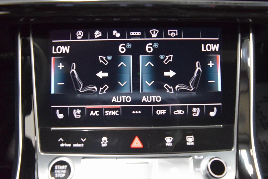 new 2025 Audi Q7 car, priced at $84,260