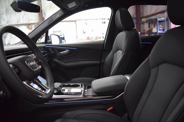 new 2025 Audi Q7 car, priced at $84,260