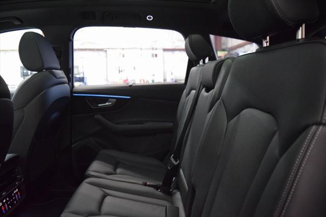 new 2025 Audi Q7 car, priced at $84,260
