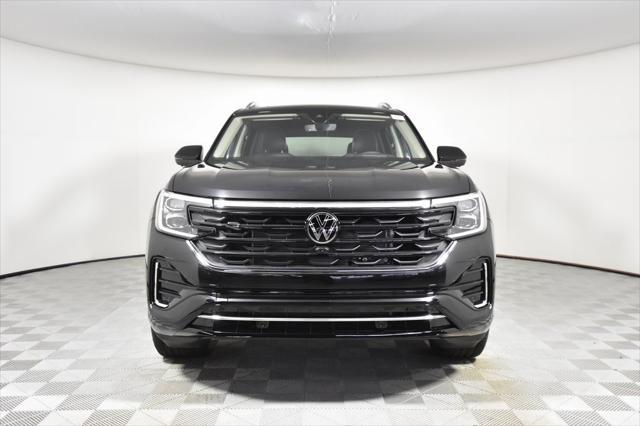 new 2025 Volkswagen Atlas car, priced at $56,939