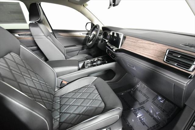 new 2025 Volkswagen Atlas car, priced at $56,939