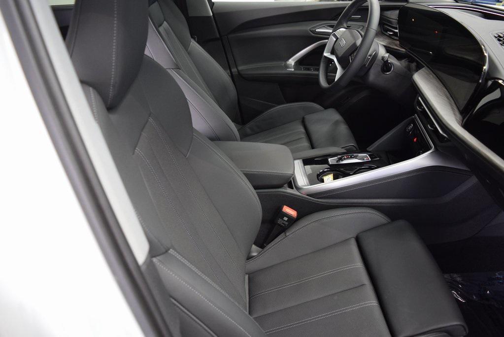 new 2025 Audi Q5 car, priced at $60,975
