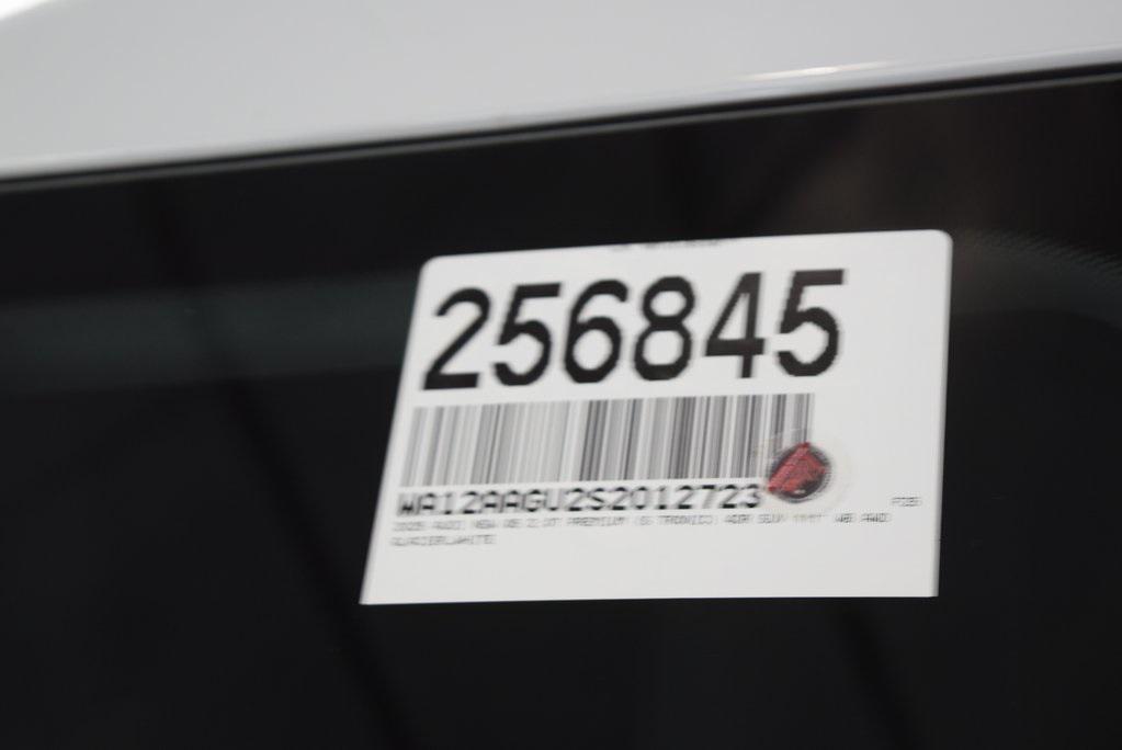 new 2025 Audi Q5 car, priced at $60,975