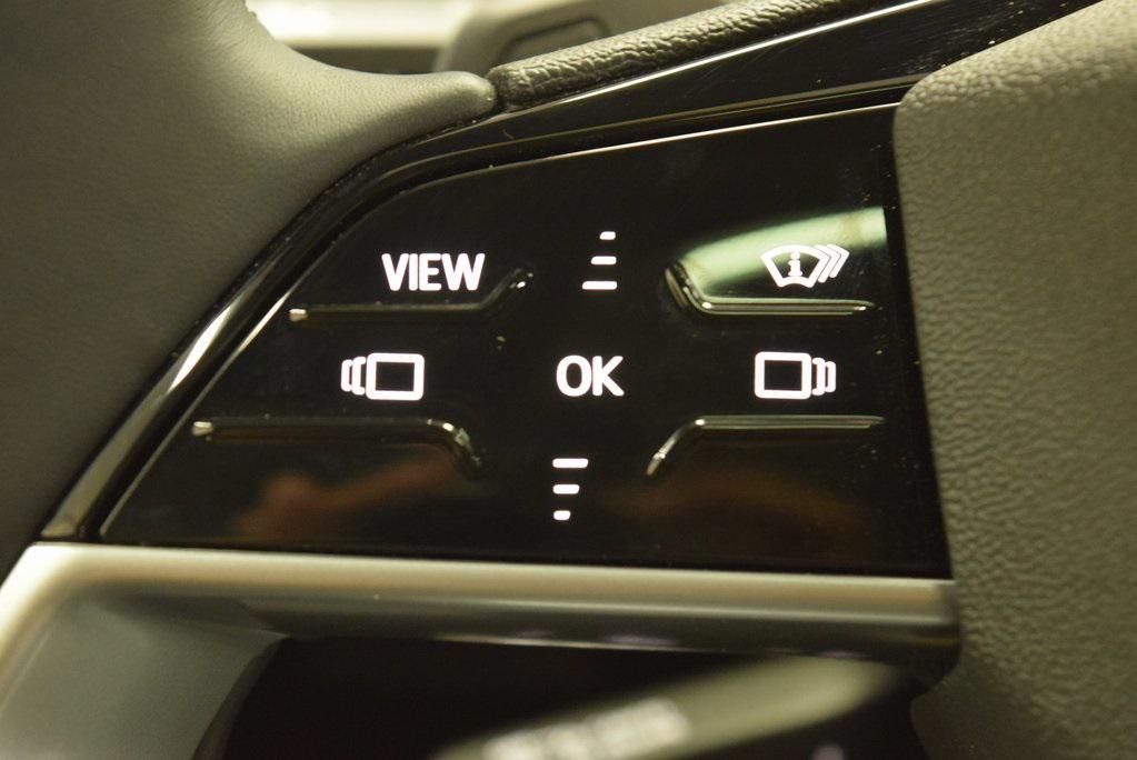 new 2025 Audi Q5 car, priced at $60,975