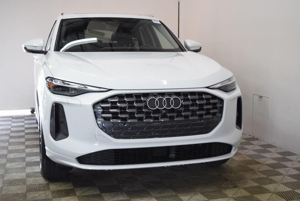 new 2025 Audi Q5 car, priced at $58,190
