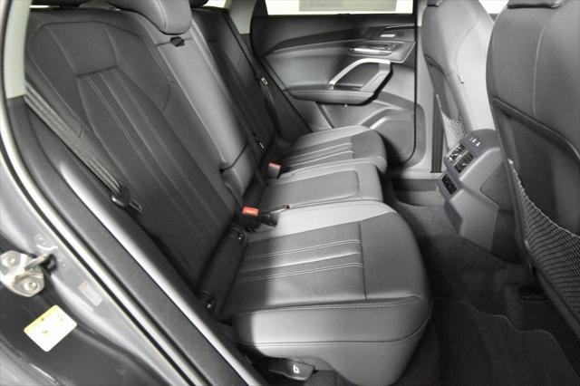 new 2025 Audi Q5 car, priced at $60,175