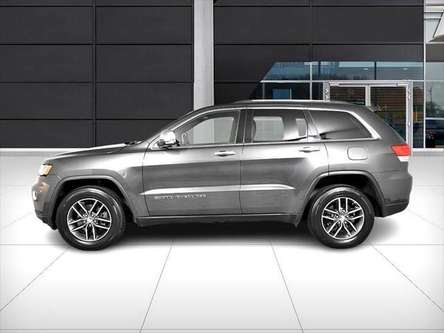 used 2017 Jeep Grand Cherokee car, priced at $15,499