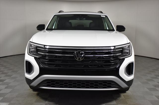 new 2025 Volkswagen Atlas car, priced at $49,059