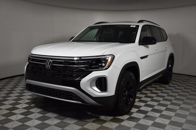 new 2025 Volkswagen Atlas car, priced at $49,059