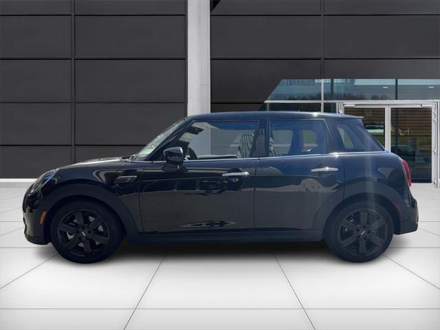 used 2022 MINI Hardtop car, priced at $24,299