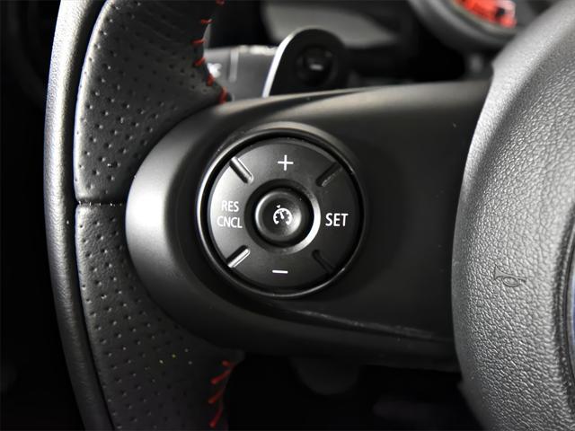 used 2019 MINI Hardtop car, priced at $22,299