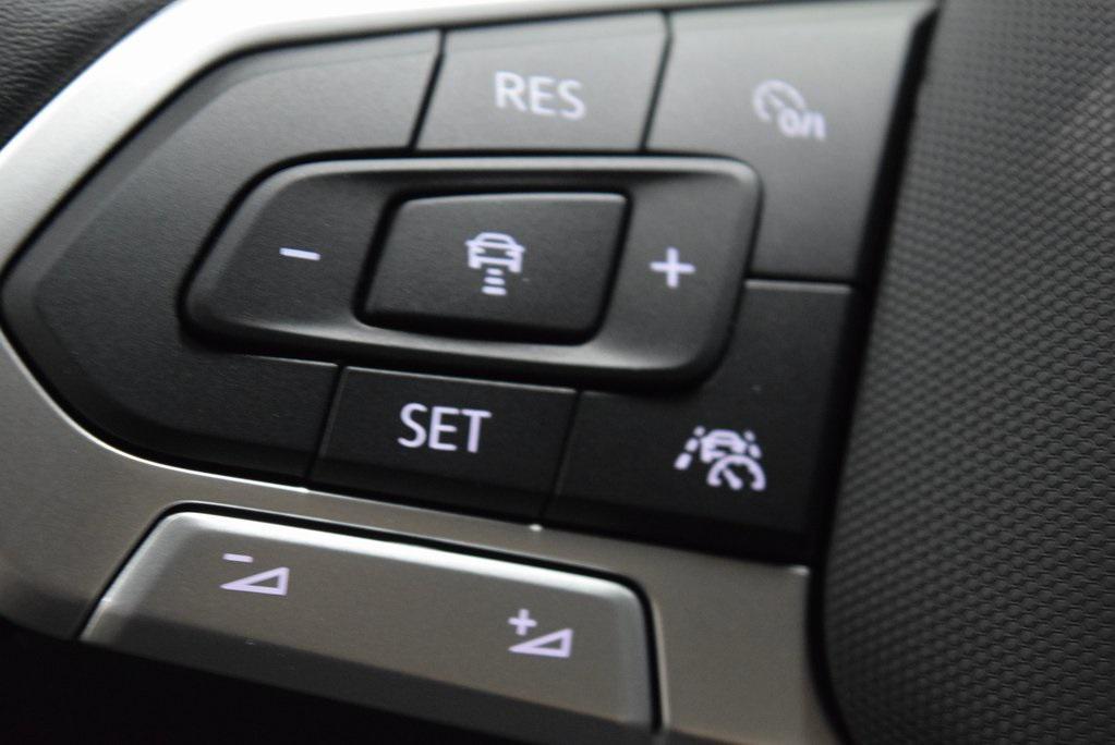 new 2025 Volkswagen Taos car, priced at $28,916