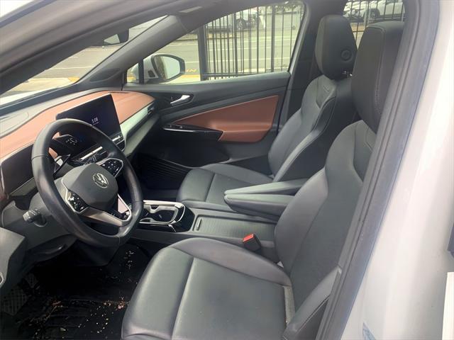 used 2022 Volkswagen ID.4 car, priced at $25,999