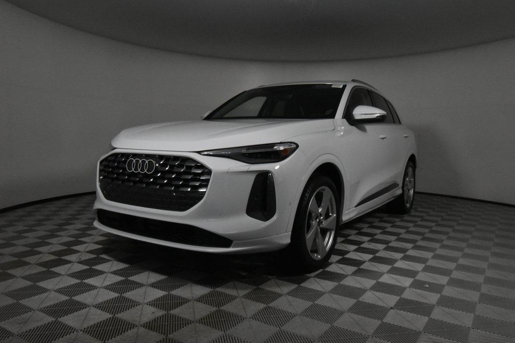 new 2025 Audi Q5 car, priced at $64,250