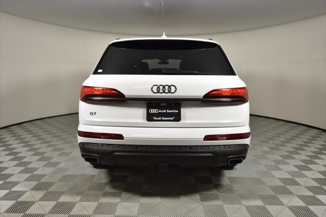 new 2025 Audi Q7 car, priced at $70,720