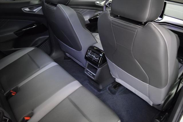 new 2025 Volkswagen ID.4 car, priced at $52,816