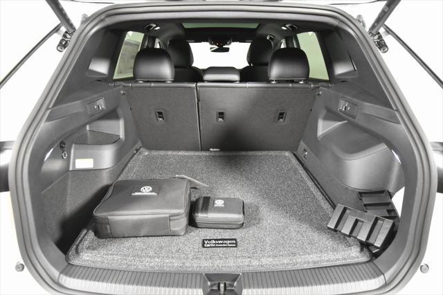 new 2025 Volkswagen Tiguan car, priced at $39,241