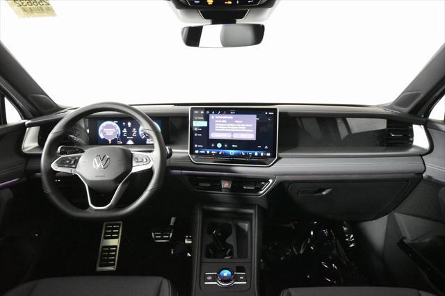 new 2025 Volkswagen Tiguan car, priced at $39,241