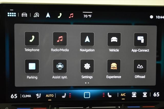 new 2025 Volkswagen Tiguan car, priced at $39,241