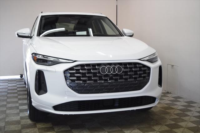 new 2025 Audi Q5 car, priced at $57,595