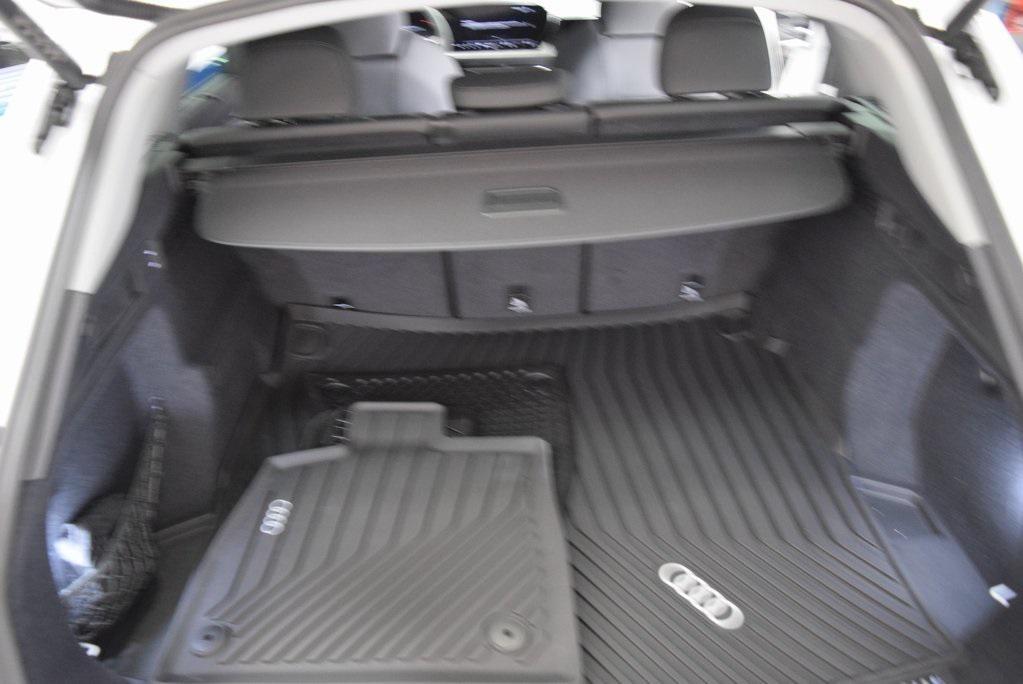 new 2025 Audi Q5 car, priced at $64,250